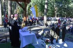 Uroczystości patriotyczne w Raciniewie