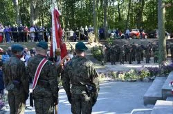 Uroczystości patriotyczne w Raciniewie