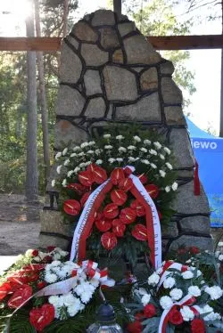 Uroczystości patriotyczne w Raciniewie