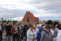 Gwiaździsta Procesja Różańcowa w Unisławiu