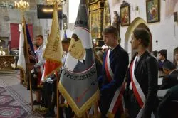 Uroczystość nadania im. bł. ks. Frelichowskiego szkole w Nicwałdzie