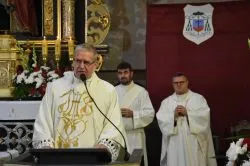 Uroczystość nadania im. bł. ks. Frelichowskiego szkole w Nicwałdzie