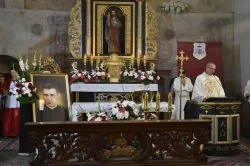 Uroczystość nadania im. bł. ks. Frelichowskiego szkole w Nicwałdzie