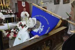 Uroczystość nadania im. bł. ks. Frelichowskiego szkole w Nicwałdzie