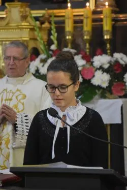 Uroczystość nadania im. bł. ks. Frelichowskiego szkole w Nicwałdzie