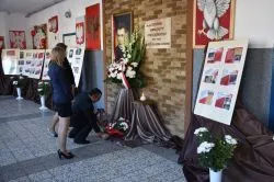 Uroczystość nadania im. bł. ks. Frelichowskiego szkole w Nicwałdzie