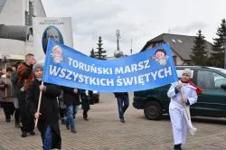 Marsz Wszystkich Świętych w Toruniu