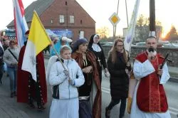 Marsz Wszystkich Świętych w Unisławiu