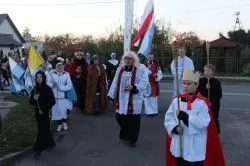 Marsz Wszystkich Świętych w Unisławiu