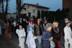 Marsz Wszystkich Świętych w Unisławiu