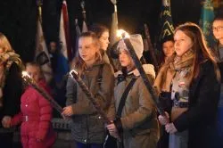 Apel pod pomnikiem marszałka Józefa Piłsudskiego