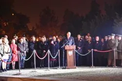 Apel pod pomnikiem marszałka Józefa Piłsudskiego