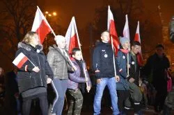 Apel pod pomnikiem marszałka Józefa Piłsudskiego