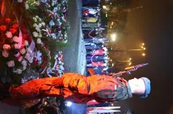Apel pod pomnikiem marszałka Józefa Piłsudskiego