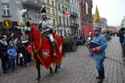 Defilada historyczna w Toruniu