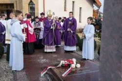 Poświęcenie symbolicznego grobu Błogosławionych Męczenników Działdowskich