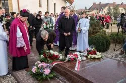 Poświęcenie symbolicznego grobu Błogosławionych Męczenników Działdowskich