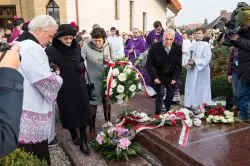 Poświęcenie symbolicznego grobu Błogosławionych Męczenników Działdowskich