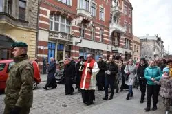 Droga Krzyżowa ulicami Torunia