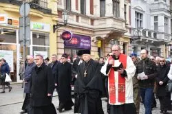 Droga Krzyżowa ulicami Torunia