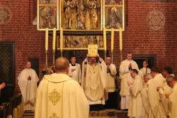 Wigilia Paschalna w toruńskiej katedrze