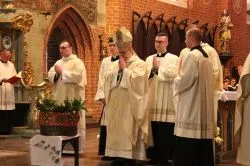 Wigilia Paschalna w toruńskiej katedrze