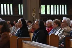 Koronacja figury Matki Bożej Fatimskiej