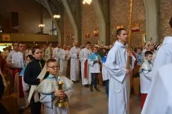 Koronacja figury Matki Bożej Fatimskiej