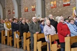 Koronacja figury Matki Bożej Fatimskiej