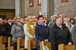 Koronacja figury Matki Bożej Fatimskiej