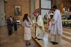 Koronacja figury Matki Bożej Fatimskiej