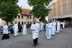 Koronacja figury Matki Bożej Fatimskiej