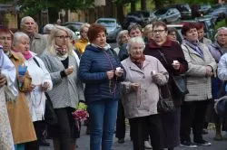 Koronacja figury Matki Bożej Fatimskiej