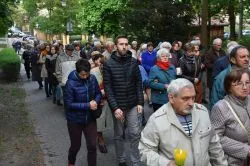 Koronacja figury Matki Bożej Fatimskiej
