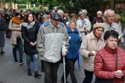 Koronacja figury Matki Bożej Fatimskiej