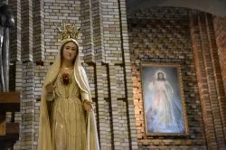 Koronacja figury Matki Bożej Fatimskiej