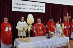 Poświęcenie sztandaru