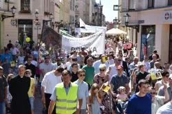 Marsz dla Życia i Rodziny w Toruniu