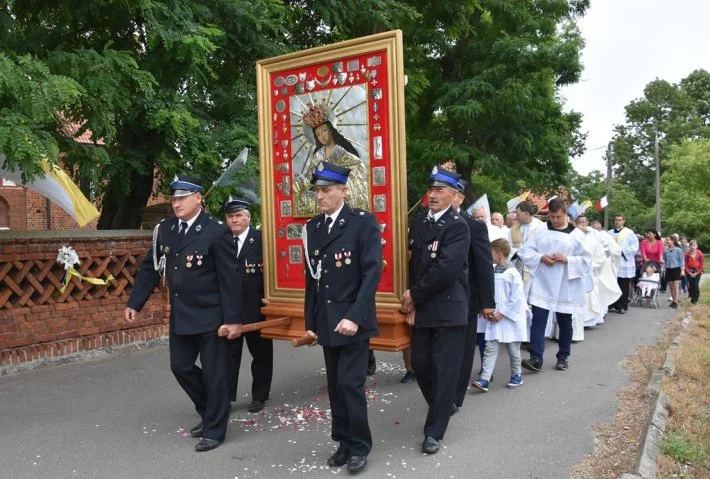 Odpust Matki Bożej Brzemiennej w Chełmoniu