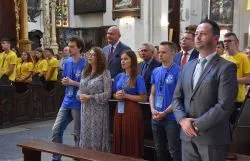 Msza św. rozpoczynająca obóz Fundacji Dzieło Nowego Tysiąclecia