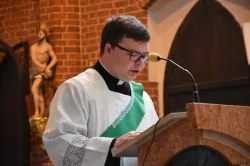 Msza św. rozpoczynająca obóz Fundacji Dzieło Nowego Tysiąclecia