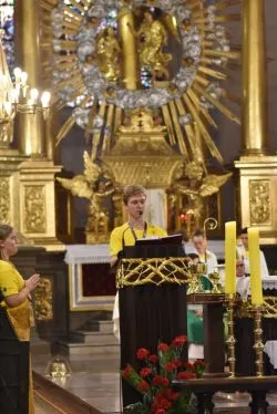 Stypendyści FDNT - Msza św.