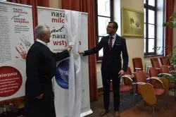 Debata o prześladowaniach