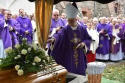 Pogrzeb śp. ks. prał. Gerarda Gromowskiego