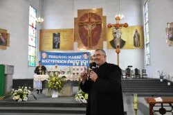 Marsz Wszystkich Świętych w Toruniu