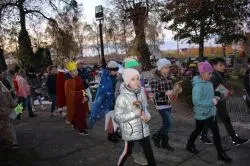 Marsz Wszystkich Świętych w Świerczynkach