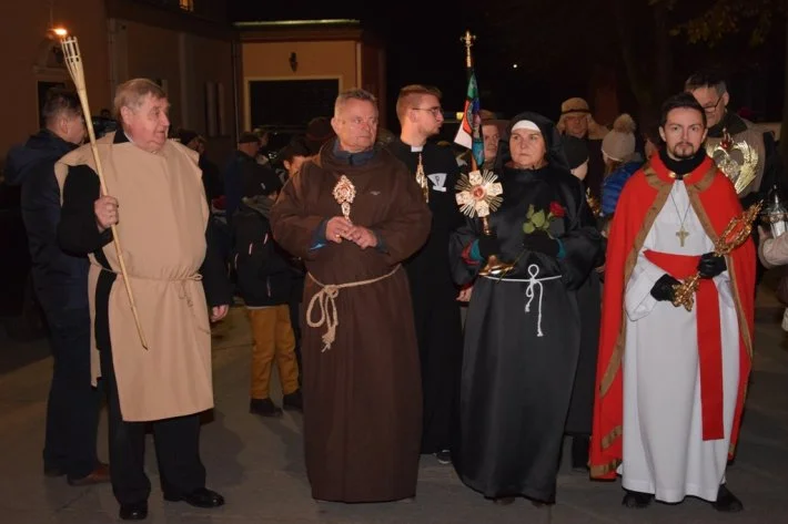 Marsz Wszystkich Świętych w Grudziądzu