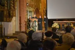 Koncert pasyjny w katedrze