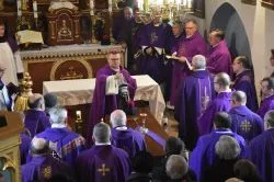 Ostatnie pożegnanie śp. ks. kan. Wojciecha Ostoi-Lniskiego