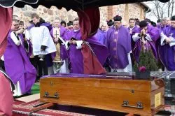 Ostatnie pożegnanie śp. ks. kan. Wojciecha Ostoi-Lniskiego